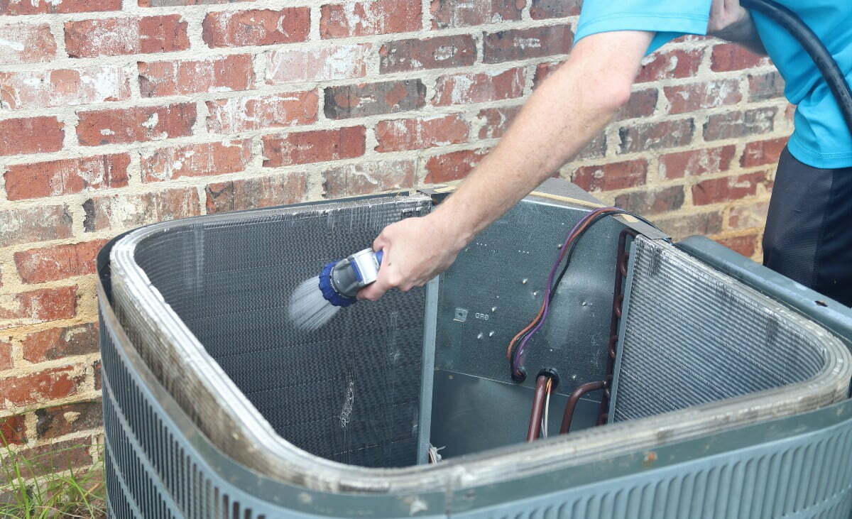 Read more about the article Maintenance Tips: Getting Your HVAC Ready for Summer