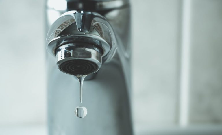 Read more about the article Manage an Apartment Complex? Here are Three Common Plumbing Problems and How to Fix Them